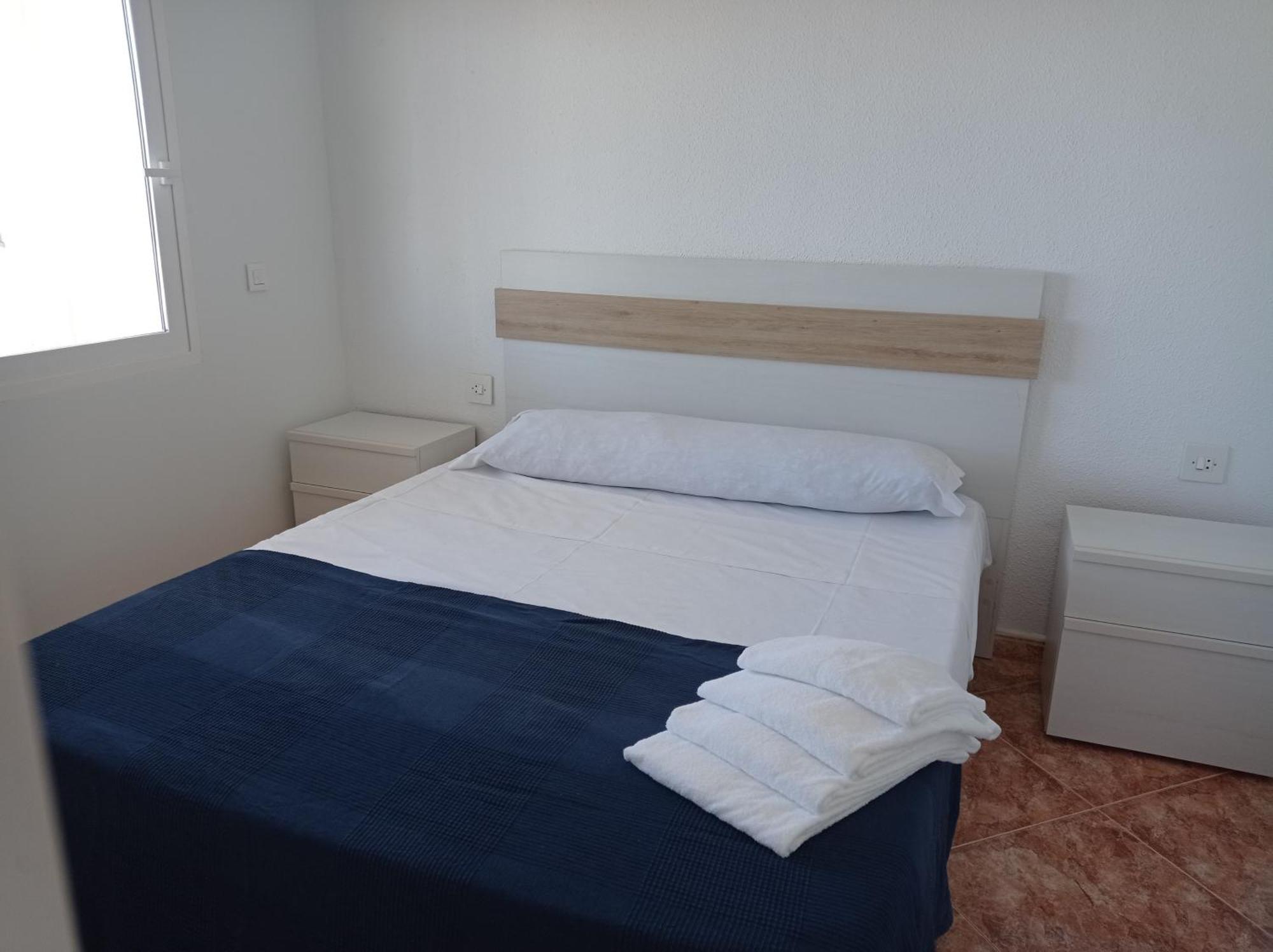 Apartamentos Bonaire 1ª Linea Wifi Solo Familias Serviplaya Gandía Værelse billede